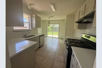 6810 Creek Village Drive, Katy, TX 77449 - Photo 9