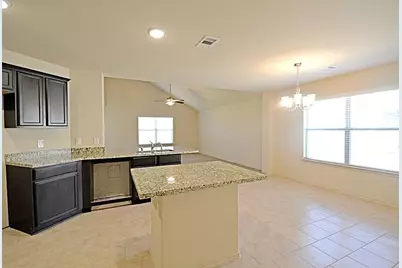 2911 Lincolns Meadow Drive, Spring, TX 77373 - Photo 9