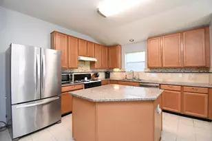 8502 Parapet Pl, Rosharon, TX 77583 - Photo 13