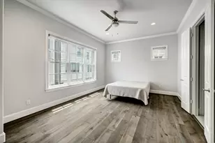 6103 Alexandra Grove Pl, Houston, TX 77055 - Photo 9