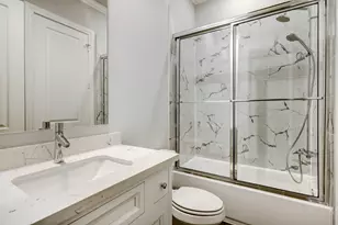 6103 Alexandra Grove Pl, Houston, TX 77055 - Photo 17