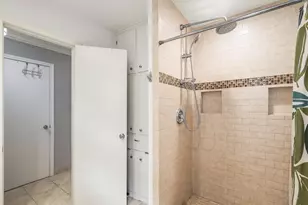 2206 Willowby Dr, Houston, TX 77008 - Photo 23