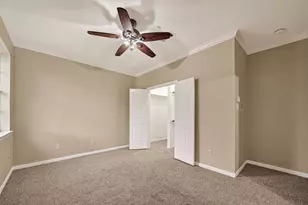 6131 E Houston Rd, Houston, TX 77028 - Photo 17