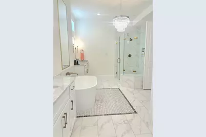 613 W 26th Street, Houston, TX 77008 - Photo 9
