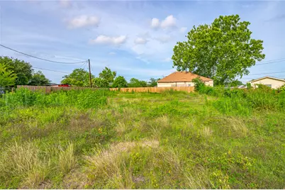 1203 S Main Street, Baytown, TX 77520 - Photo 15