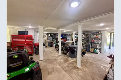 302444 Plantation, Damon, TX 77430 - Photo 35