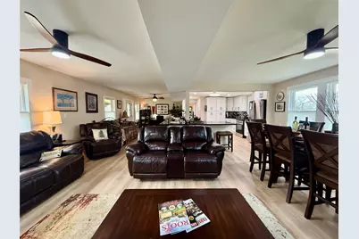 302444 Plantation, Damon, TX 77430 - Photo 11