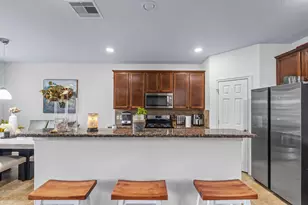 10051 Fallen Woods Dr, Houston, TX 77080 - Photo 9