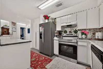 6601 Sands Point Drive #18, Houston, TX 77074 - Photo 11