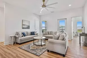 520 Annabelle Dr, Gilchrist, TX 77617 - Photo 29