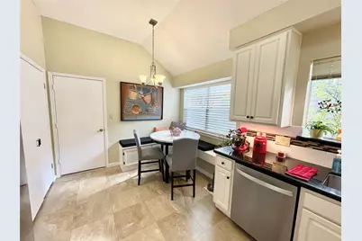 918 Peach Blossom Drive, Pearland, TX 77584 - Photo 9