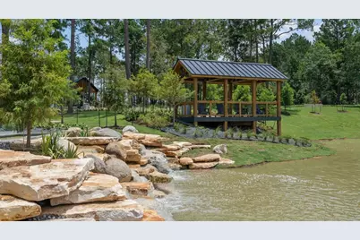 4325 Wallace Falls Lane, Conroe, TX 77303 - Photo 33