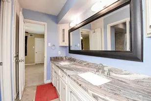 426 Longview Dr, Sugar Land, TX 77478 - Photo 35