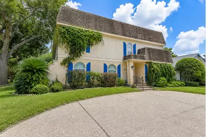 426 Longview Drive, Sugar Land, TX 77478 - Photo 3
