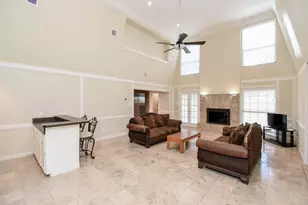 426 Longview Dr, Sugar Land, TX 77478 - Photo 11