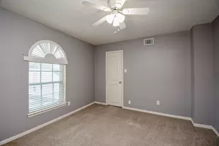 426 Longview Dr, Sugar Land, TX 77478 - Photo 31
