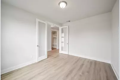 1811 Tioga View Drive, Rosharon, TX 77583 - Photo 9