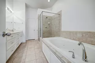 5941 S Loop E, Houston, TX 77033 - Photo 13