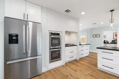 7619 Westwind Lane, Houston, TX 77071 - Photo 13