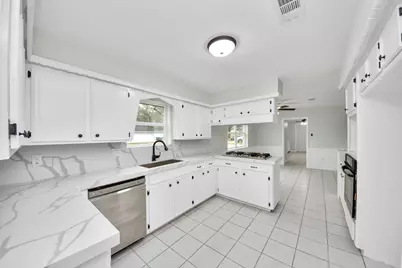 9623 Hearthwood Drive, Houston, TX 77040 - Photo 9