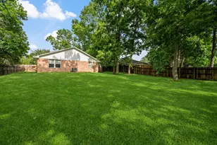 157 Hillside Dr, Liberty, TX 77575 - Photo 19