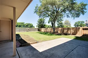 4202 Cantrell Ct, Sugar Land, TX 77479 - Photo 39