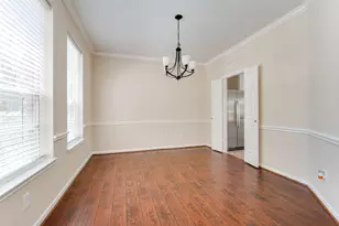 4202 Cantrell Ct, Sugar Land, TX 77479 - Photo 9