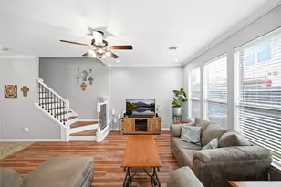 16045 Summerville Lake Dr, Tomball, TX 77377 - Photo 9