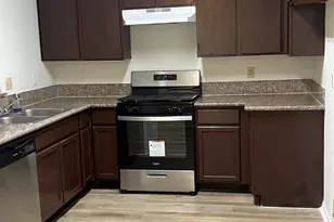 7530 Tierra Verde Dr, Houston, TX 77083 - Photo 3