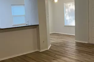 7530 Tierra Verde Dr, Houston, TX 77083 - Photo 9