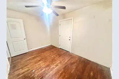 10206 Ashville Drive, Houston, TX 77051 - Photo 31