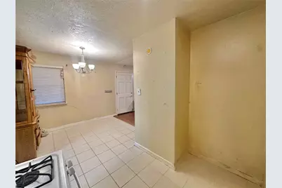 10206 Ashville Drive, Houston, TX 77051 - Photo 17