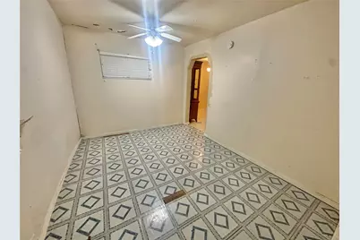 10206 Ashville Drive, Houston, TX 77051 - Photo 19