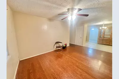 10206 Ashville Drive, Houston, TX 77051 - Photo 9