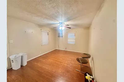 10206 Ashville Drive, Houston, TX 77051 - Photo 11