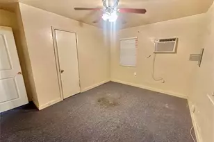 10206 Ashville Dr, Houston, TX 77051 - Photo 29
