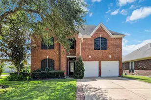 11618 Peachwood Lake Dr, Sugar Land, TX 77498 - Photo 1
