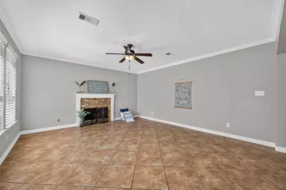 11618 Peachwood Lake Drive, Sugar Land, TX 77498 - Photo 7