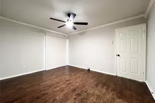 9317 Pagewood Ln, Houston, TX 77063 - Photo 9