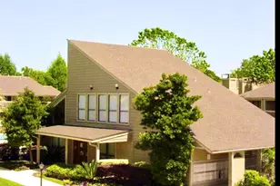 9317 Pagewood Ln, Houston, TX 77063 - Photo 37