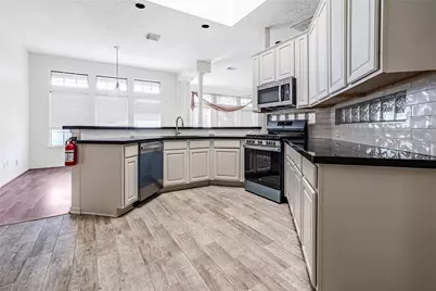 3133 Moonlit Lake Circle, League City, TX 77573 - Photo 7