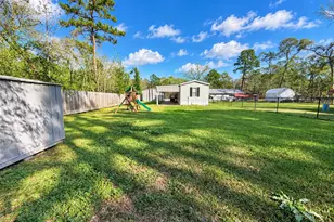 21246 White Oak Dr, Conroe, TX 77306 - Photo 19