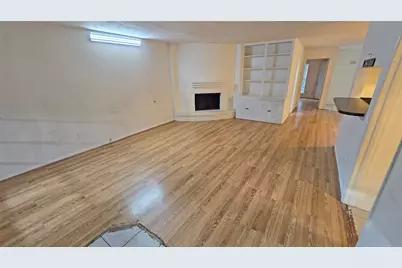 760 Thicket Lane #760, Houston, TX 77079 - Photo 7