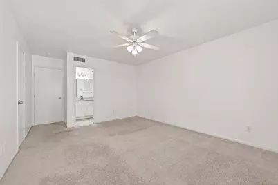 14707 Barryknoll Lane #164, Houston, TX 77079 - Photo 17