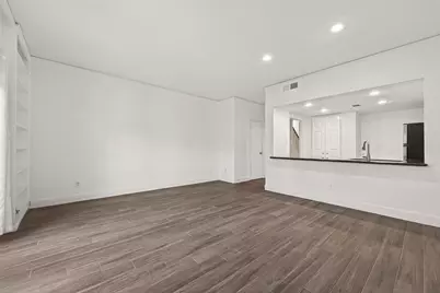 14707 Barryknoll Lane #164, Houston, TX 77079 - Photo 9