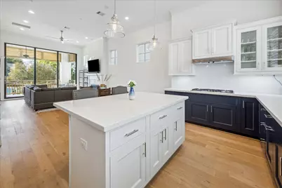 2714 Harvard Street, Houston, TX 77008 - Photo 9