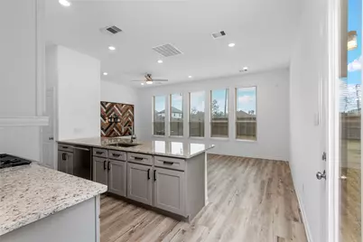 650 Aspen Falls Ct, Conroe, TX 77304 - Photo 7