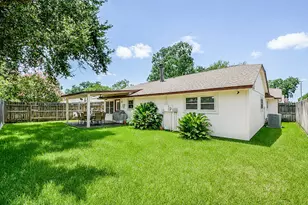 7242 Skylight Ln, Houston, TX 77095 - Photo 19