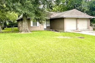 11906 Binghampton Dr, Houston, TX 77089 - Photo 3