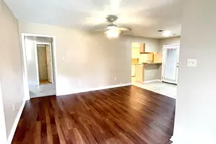 11906 Binghampton Dr, Houston, TX 77089 - Photo 5